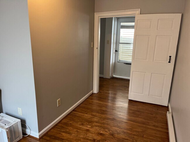 Foto del edificio - 9-11 S. Main Street