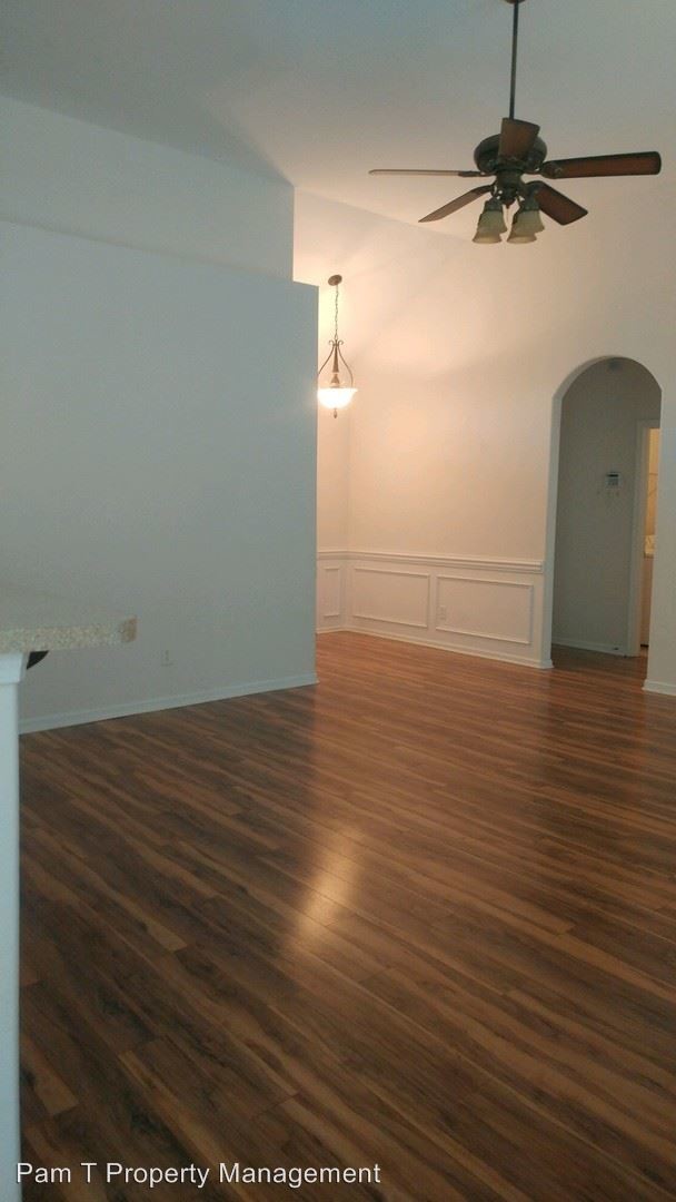 Building Photo - 3 br, 2 bath House - 154 Brickhill Circle