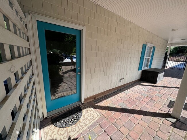 Building Photo - 4326 Shady Ln