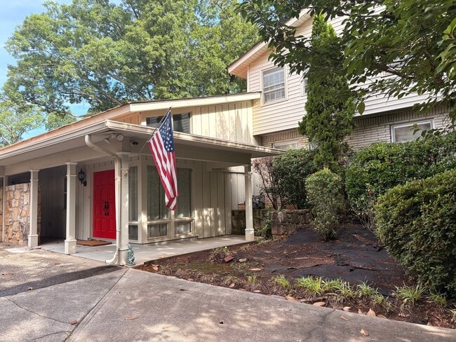 Photo - 1349 Wooded Hills Dr House