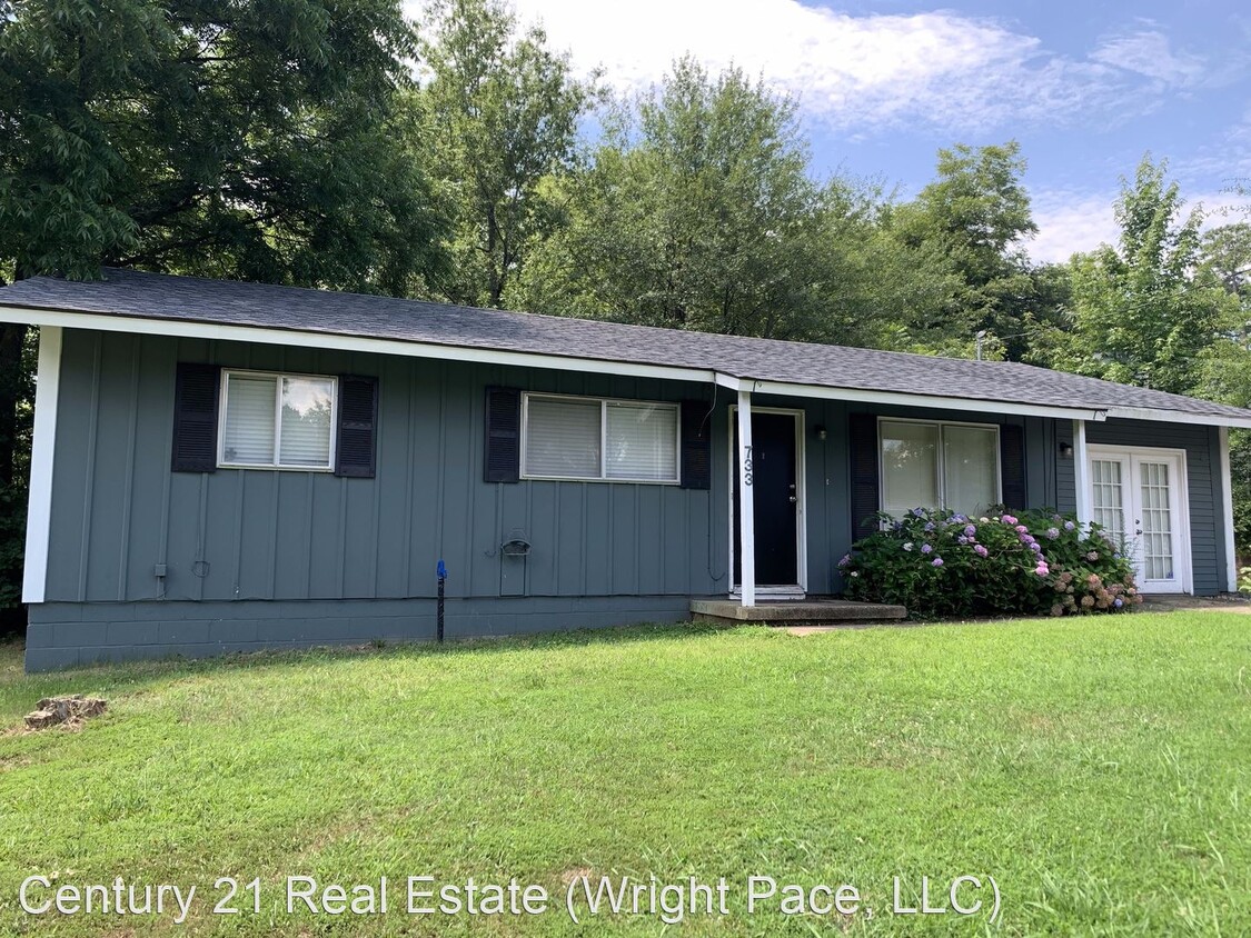 4 br, 1 bath House - 733 Parkview - House Rental in Jonesboro, AR ...