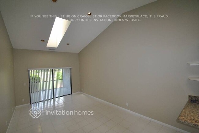 Foto del edificio - 8548 Eagle Run Dr