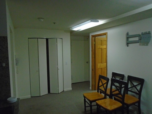 Foto del edificio - 75-52 113th St