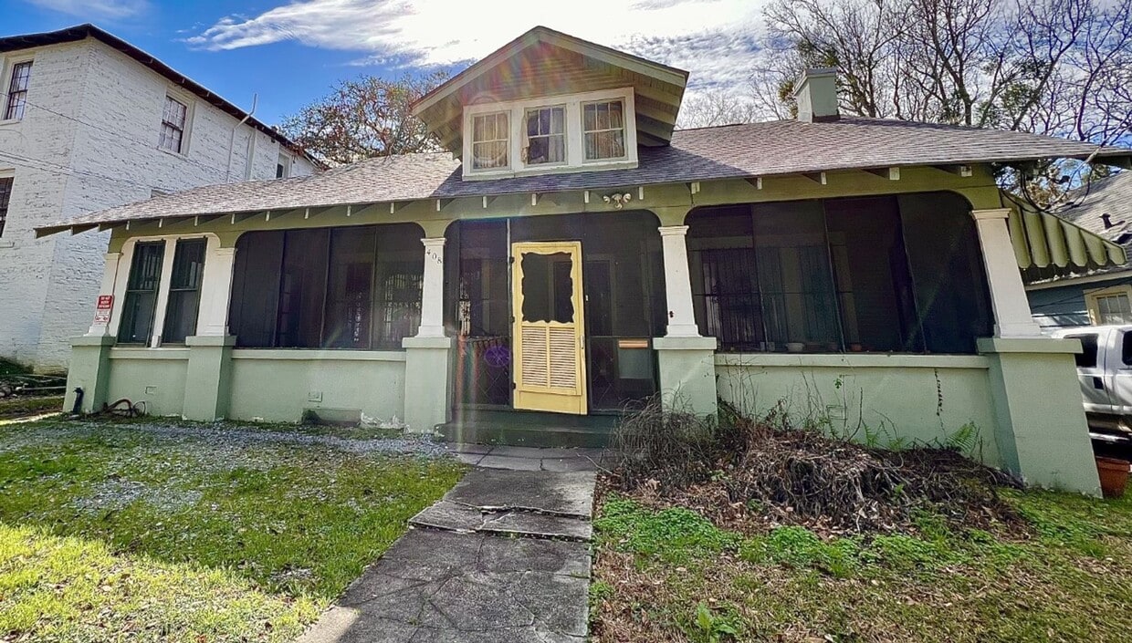 Photo - 408 East State Street