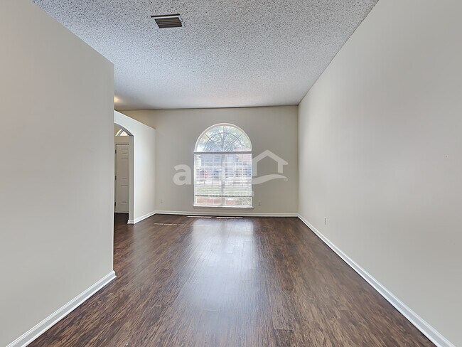 Building Photo - 1742 Loch Leven Ct