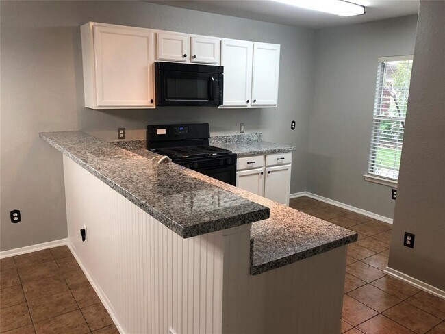 Foto del edificio - 21819 Mossy Field Ln