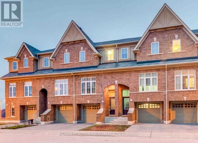 Building Photo - 5 Burtonbury Ln