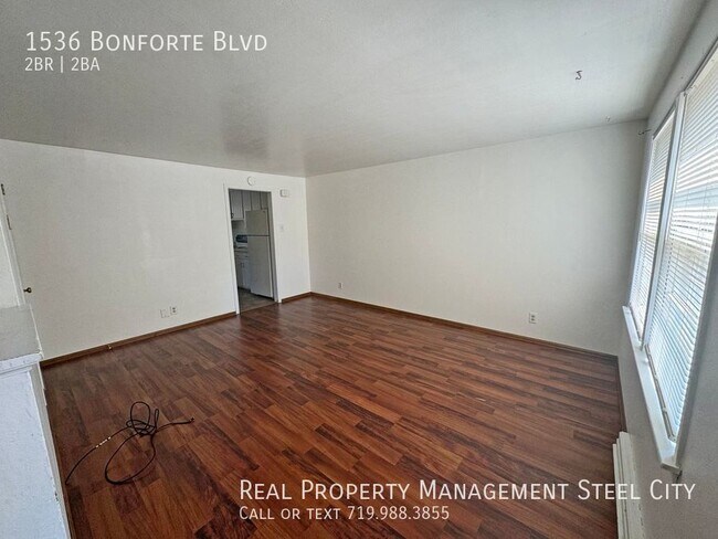 Foto del edificio - Charming 2-Bedroom Condo in Prime Pueblo L...
