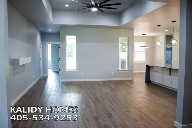 Foto del edificio - 1716 Kalidy Dr