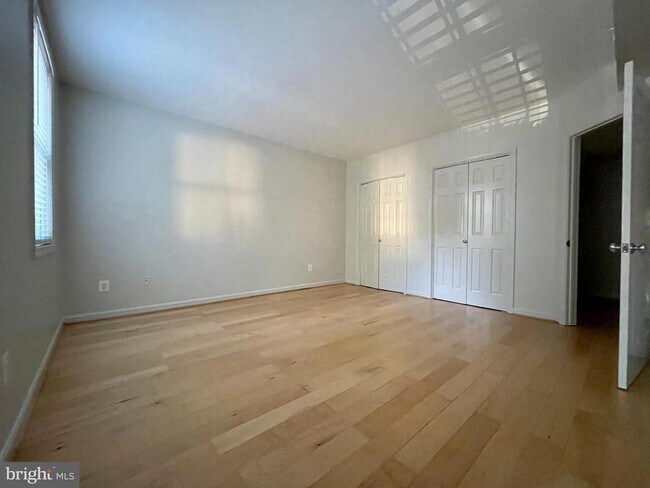 Foto del edificio - 1412 Corcoran St NW