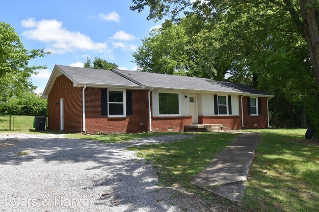 Building Photo - 3 br, 1.5 bath House - 1579 Cherry Tree Drive