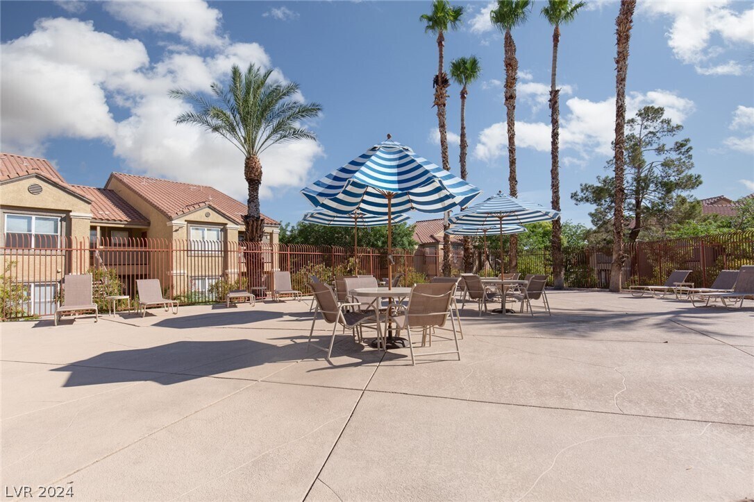 2300 E Silverado Ranch Blvd Unit 1050, Las Vegas, NV 89123 Room for