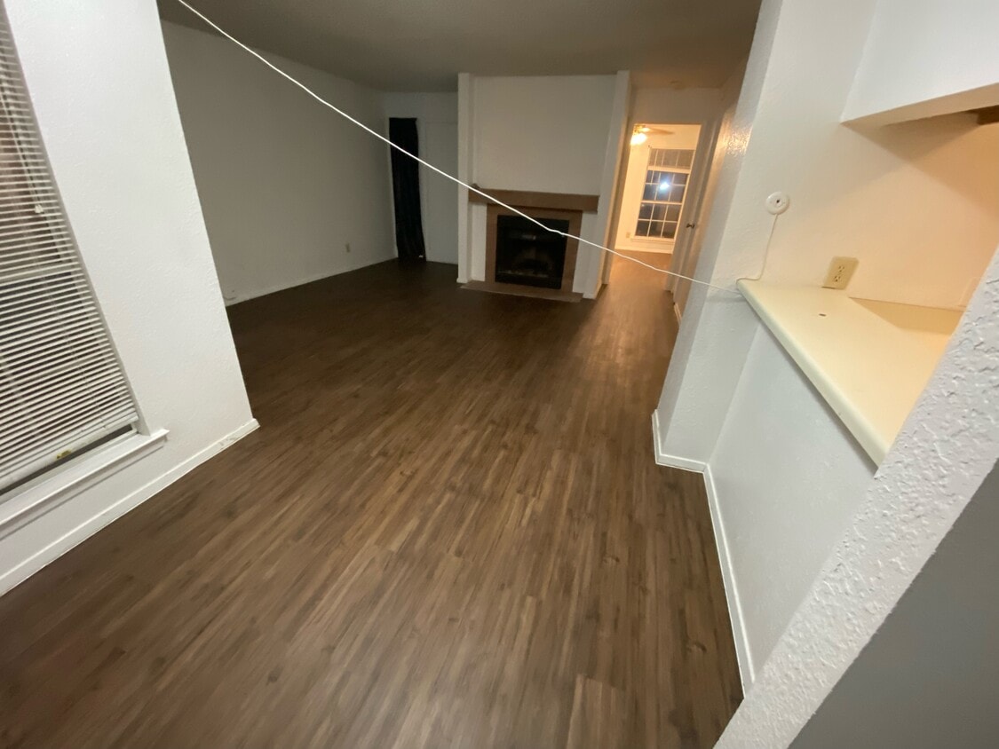 12480 Abrams Rd Unit 128, Dallas, TX 75243 Condo for Rent in Dallas