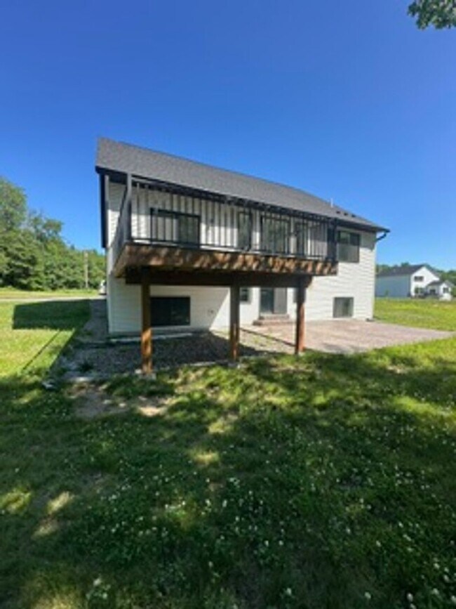 Foto del edificio - 26942 Middle Cullen Rd