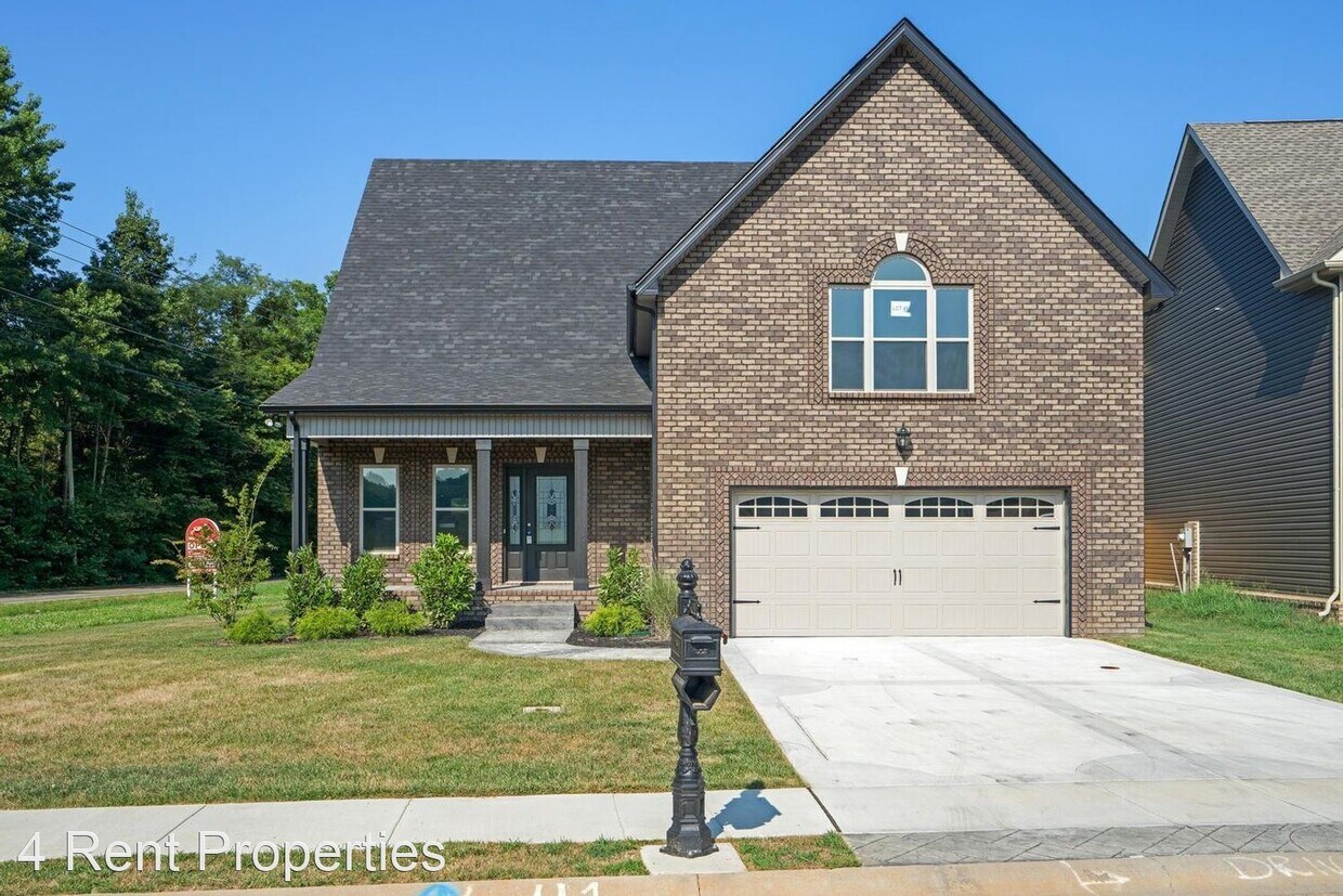 Primary Photo - 4 br, 3 bath House - 1003 Barnhill Dr.