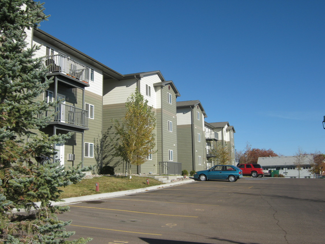 Primary Photo - Twilight Vista Apartment Homes