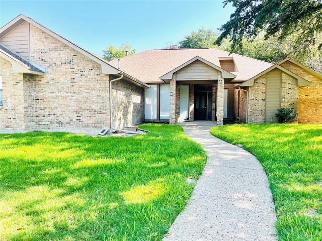 Primary Photo - 2323 Highlands Creek Rd