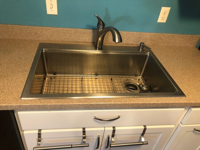 Foto del edificio - Kent Easthill 3 Bedroom Rambler