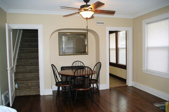Foto del edificio - Clean, Efficient, recently renovated 3 Bed...