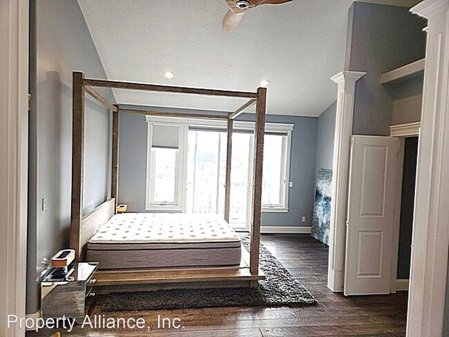 Building Photo - 5 br, 4 bath House - 8931 Northcove Drive