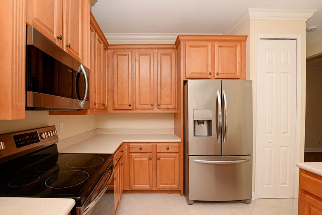 Foto del edificio - 7033 Willow Pine Way