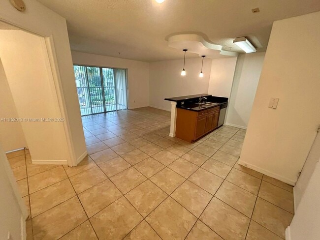Foto del edificio - 420 S Park Rd