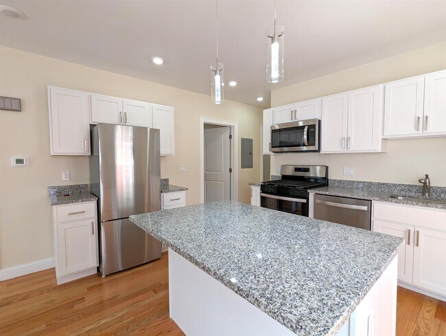 Foto del edificio - 2 Sacramento St