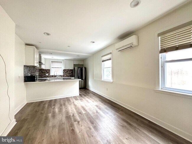 Foto del edificio - 2226 Fairmount Ave