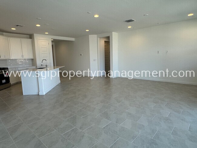 Building Photo - Brand new 4 bedroom Laveen home