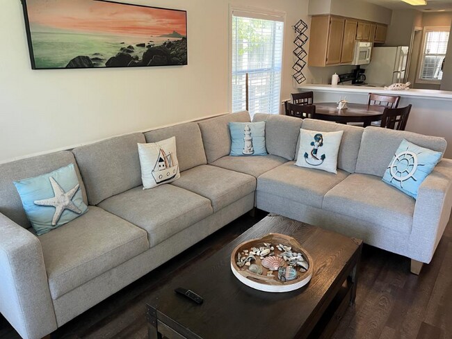 Photo - 537 White River Dr Apartment