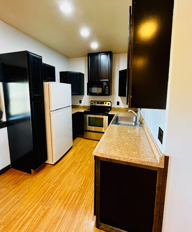 Foto del edificio - 13325 Brush Creek Rd