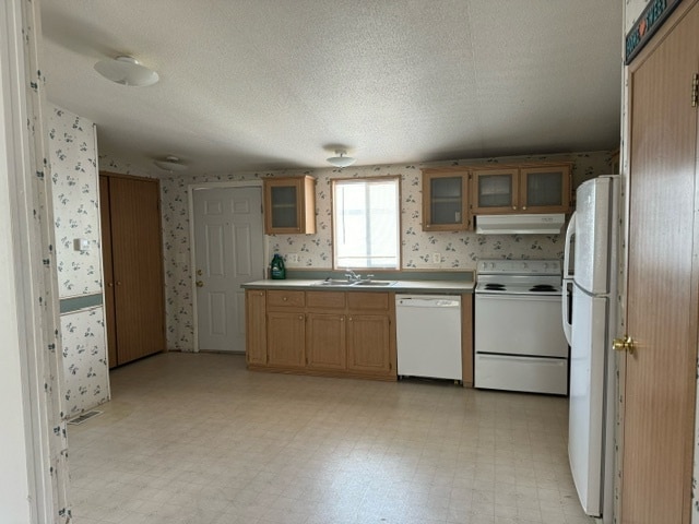 Building Photo - Canyon View Homes