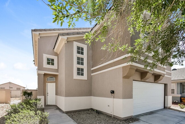 Building Photo - 3940 Camryn Holly St