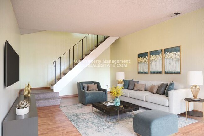 Building Photo - Spacious, Centrally Located Fremont town h...