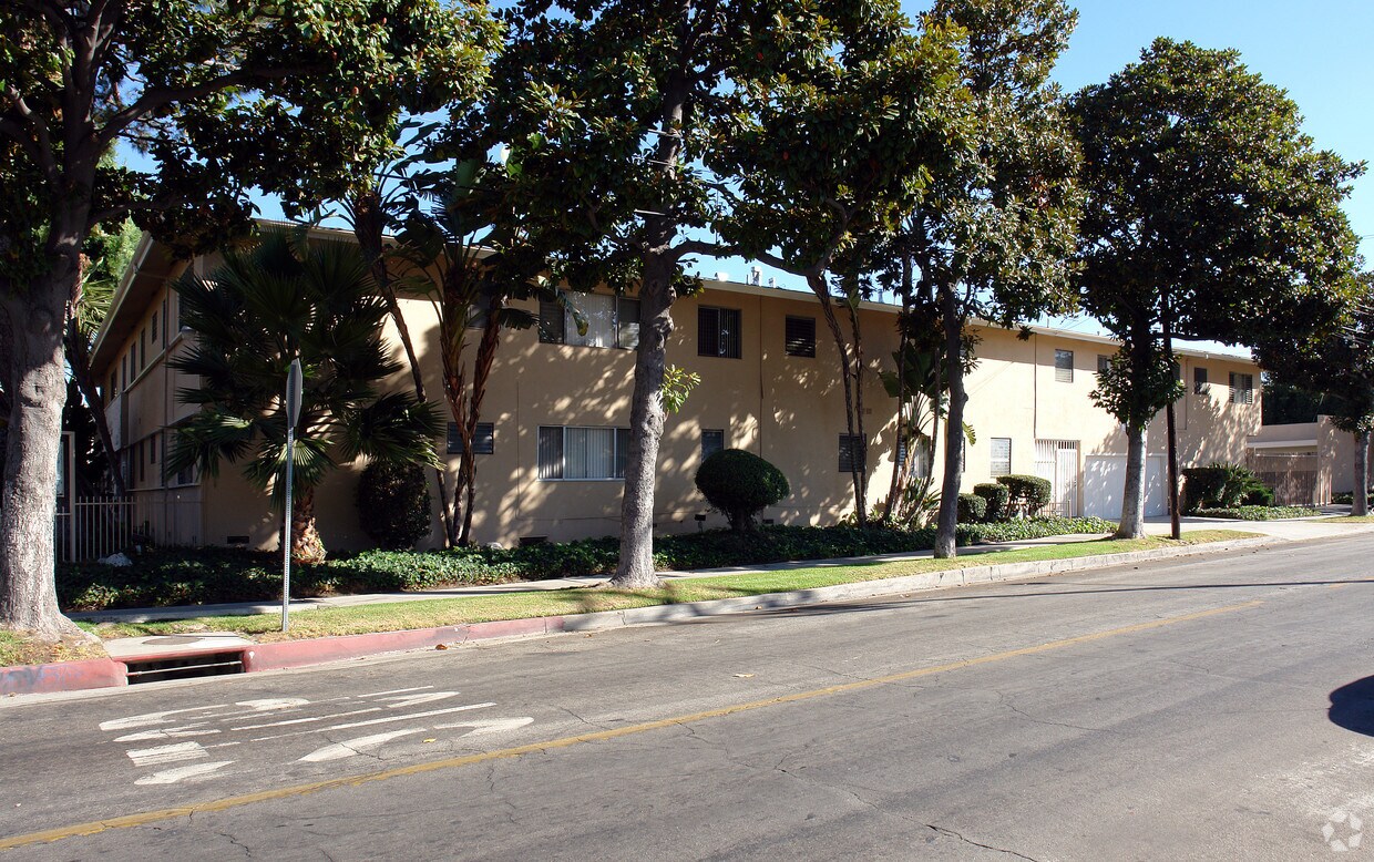 Hyde Park Apartments Inglewood, CA