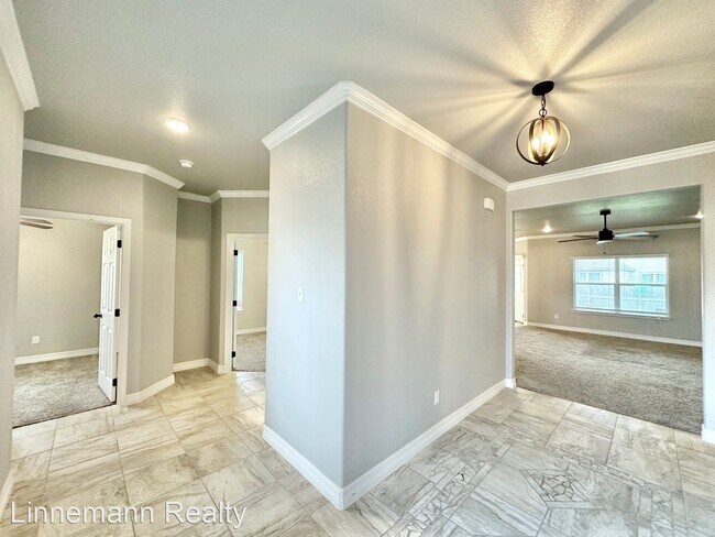 Foto del edificio - 4 br, 2 bath House - 904 Holliday Drive