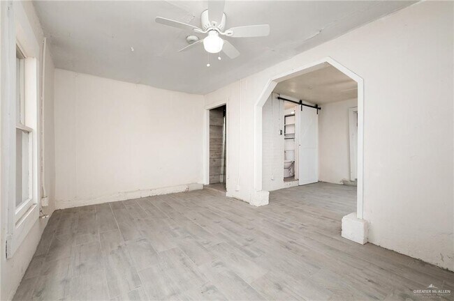 Foto del edificio - 525 N 20th St