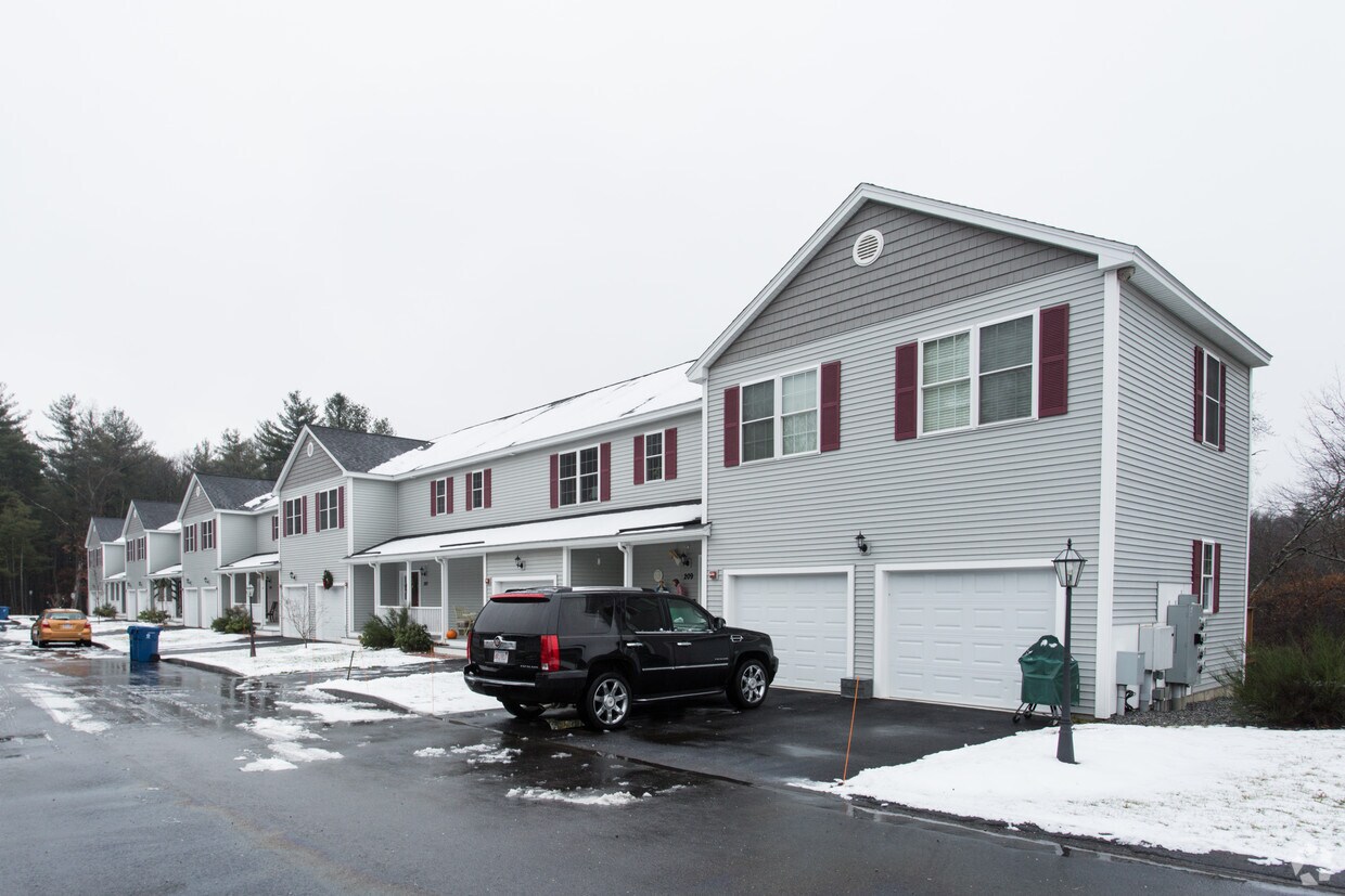 Ava Estates Apartments in Billerica, MA