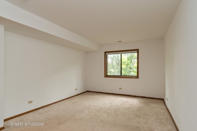 Foto del edificio - 5352 Newport Dr