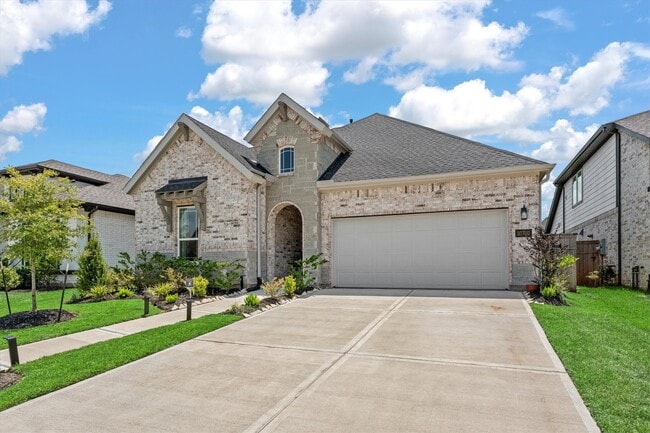 Building Photo - 10710 Verdant Hl