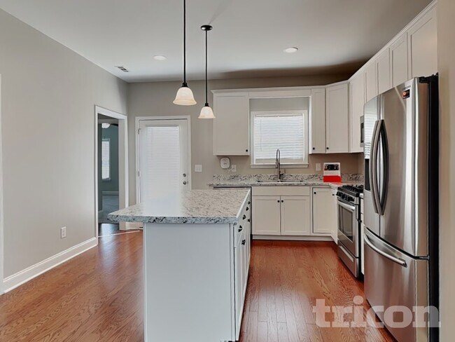 Foto del edificio - 1363 Coates Ln