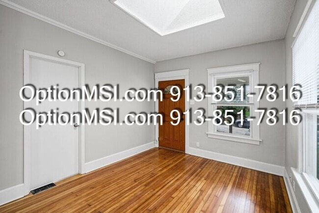 Foto del edificio - West Plaza!!!