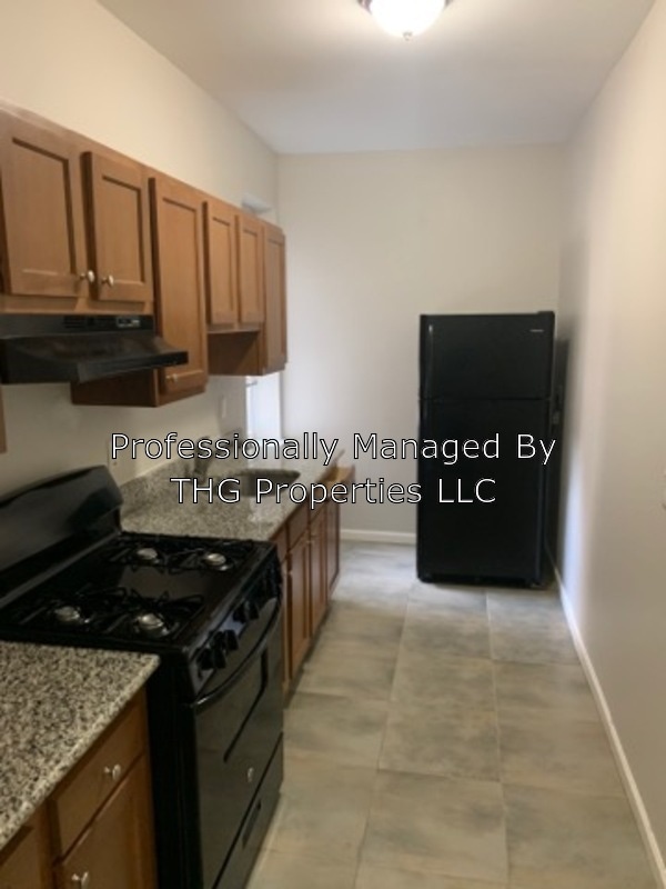 Primary Photo - 641 Lincoln Ave