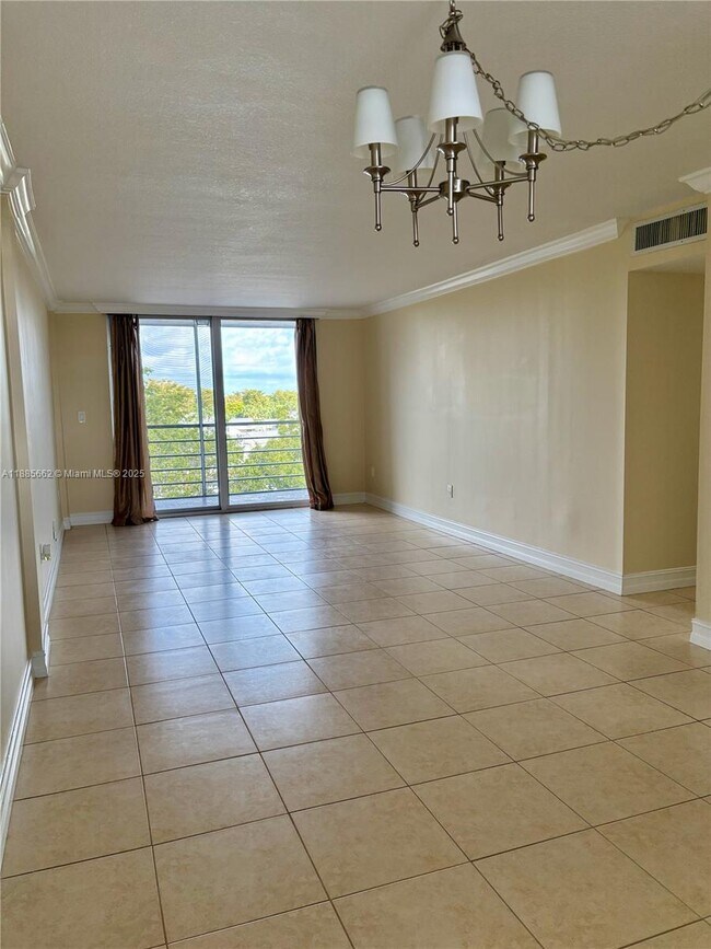 Foto del edificio - 14180 SW 84th St