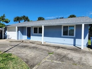 Building Photo - 4513 Saxon Dr