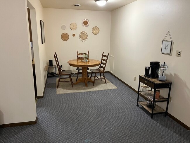 Building Photo - 525 Richland Ave