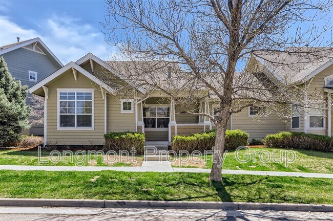 Building Photo - 805 Welch Ave