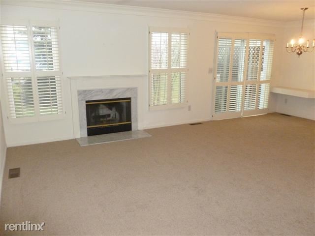 Building Photo - 534 Liberty Pointe Dr