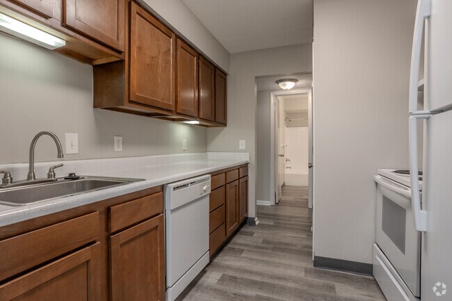 2HAB, 1BA - 850 ft² - Jardín con patio - WOODVIEW PLAZA