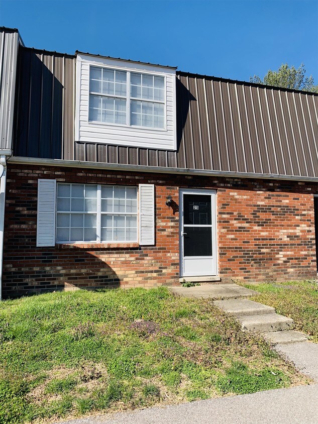 Primary Photo - 6820 Linville Dr